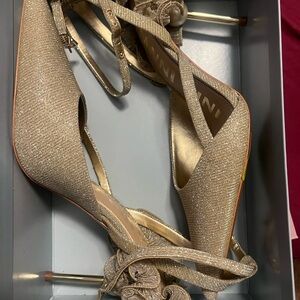 ANTONIO MELANI Gold Heels